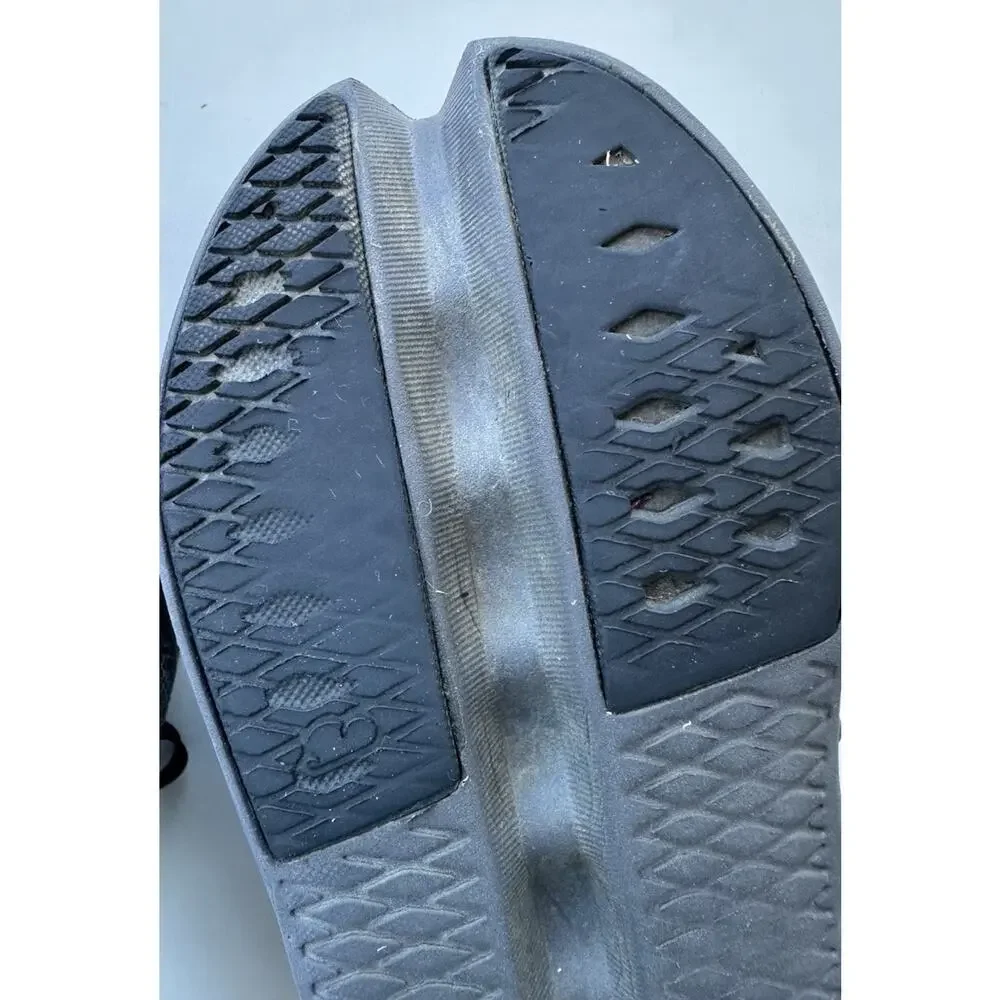 On Running Shoes Womens 8.5 Cloudsurfer Next Sneakers Gray Black Fabric Low Top